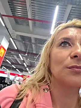 Watch KaylinJan live on EroticFlix - High definition streams