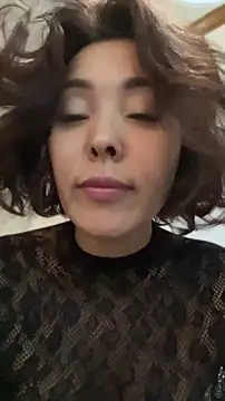 NoirElysia webcam