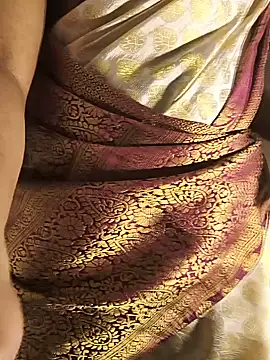 DIRTYSECRET_QUEEN_07 webcam