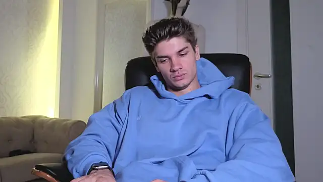 MaxKaiden webcam
