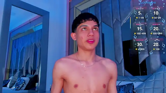 Sebax_Young webcam
