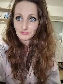 Watch CrazyMaya39 live on EroticFlix - High definition streams