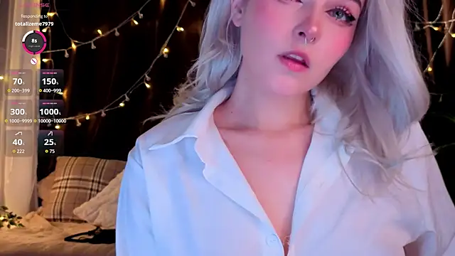 Watch ShyniAlice live on EroticFlix - High definition streams