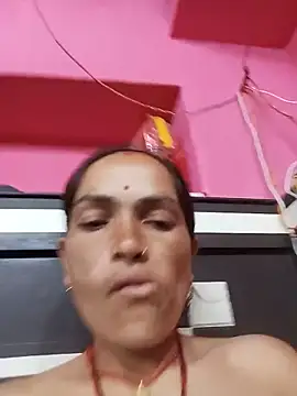 HOjuli9696 webcam