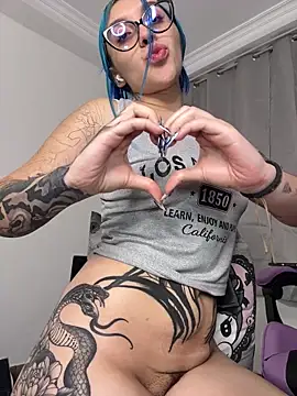 Watch kaoticblue_ live on EroticFlix - High definition streams