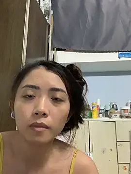 Watch Minee1202 live on EroticFlix - High definition streams