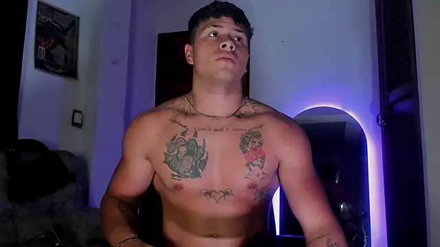 Dominic_Biker__ webcam