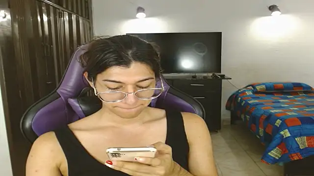 Alanni_parker webcam
