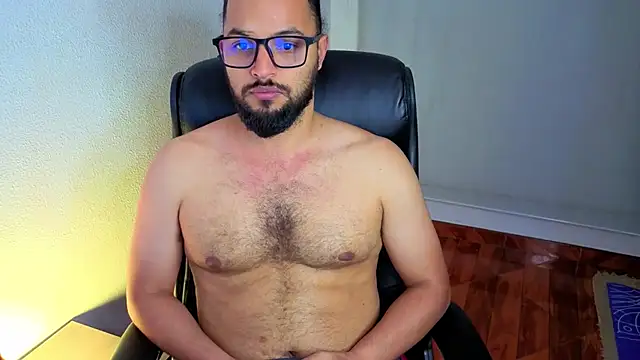 ernesto-rodriguez82 - Ernesto-Rodriguez82's free webcam - UK Sex Cams