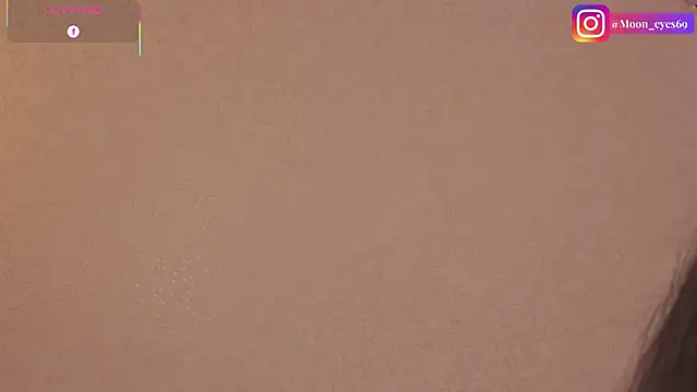 Moon_eyes webcam