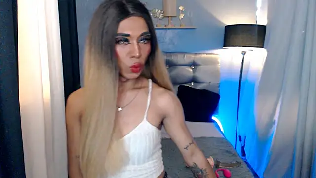 tsblackhorsecockcalix - TsBlackHORSECOCKcalix's free webcam - UK Sex Cams