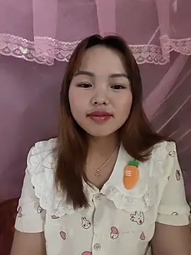 Mina_xYx webcam