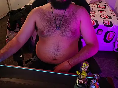 Latinbearhairy webcam