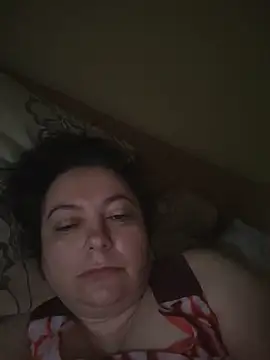 Watch EmmaEmmy40 live on EroticFlix - High definition streams