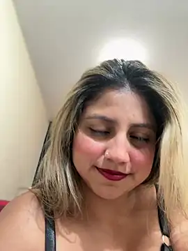 Watch -Adrilux- live on EroticFlix - High definition streams