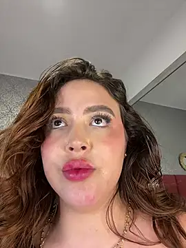 Katie_shuangs
