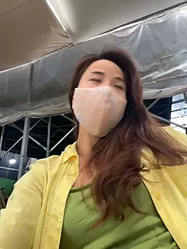 kiss_loo webcam