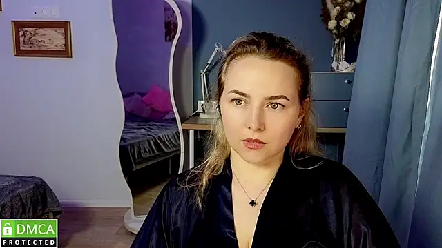 Mira_Mermayd webcam
