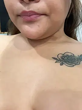 Rosy_BabyDoll live now