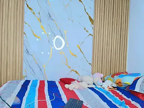 im_auroraa webcam