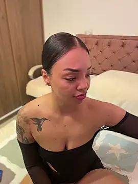 JennLeMoka webcam