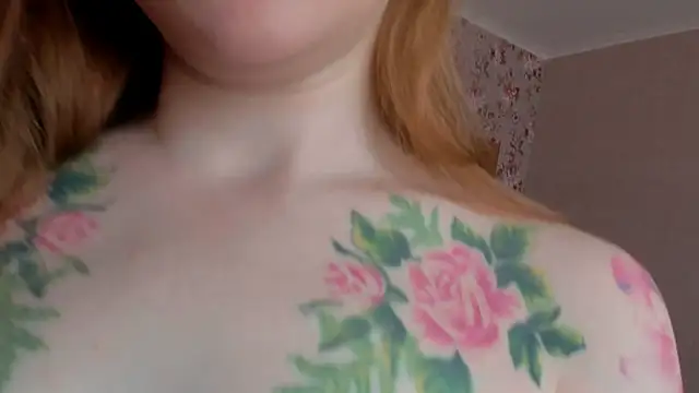 LolaRozzie webcam