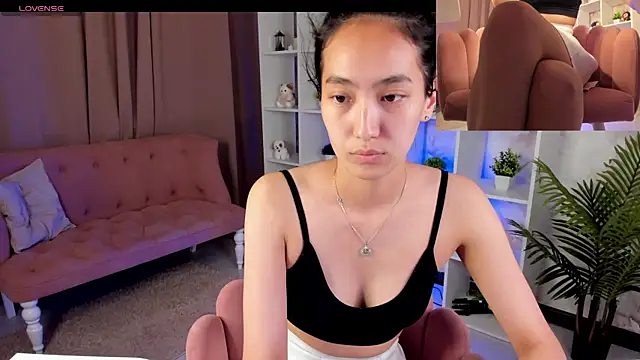 FlirtyAura webcam