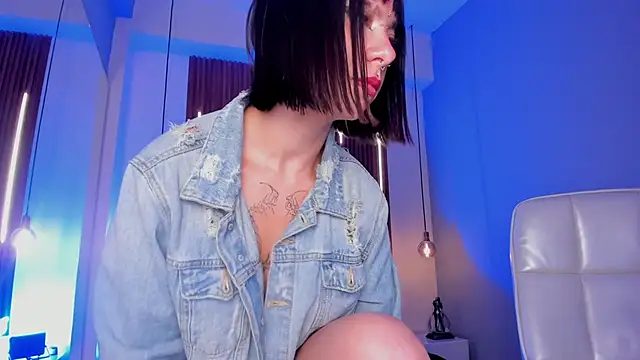ZamabyCrucie webcam