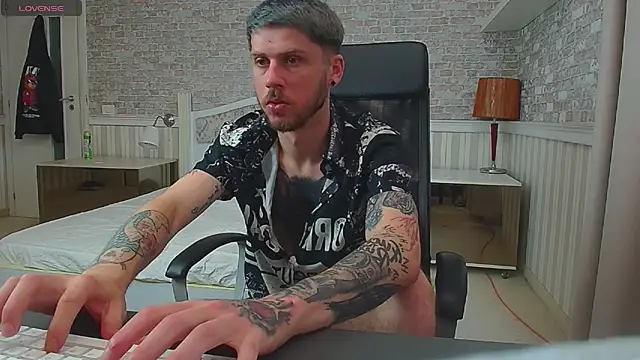 JonahShaw webcam