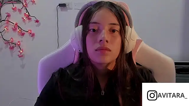 vanesita_ live cam on StripChat