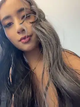 IvonneOwen webcam