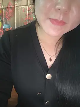 MayEva_ly webcam
