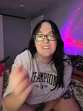 SpookyMadz webcam
