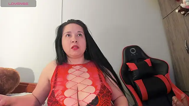 cami_hot_tits webcam