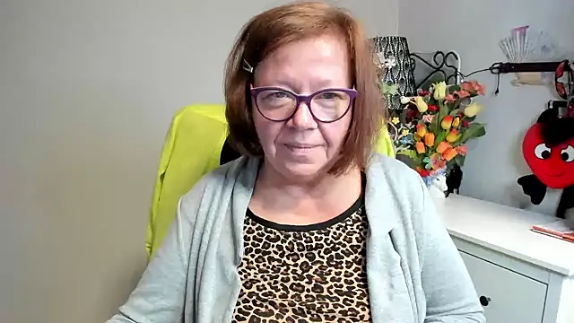 Watch Adelewildx live on EroticFlix - High definition streams
