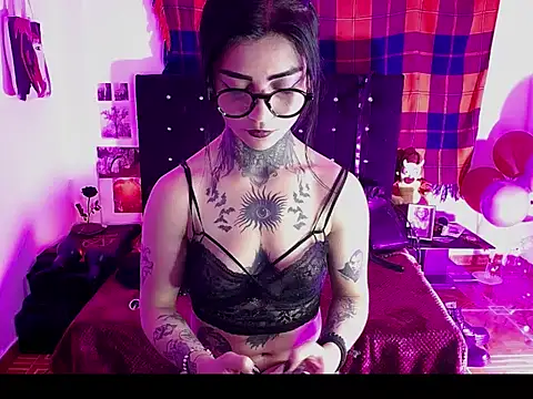 Ardat_Lili69 webcam