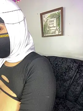 zulema_parvin (F teen) - show pussy💜🥹