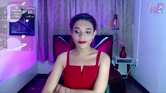 luisa__torres's live room