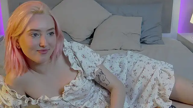 Watch MarianeSun live on EroticFlix - High definition streams