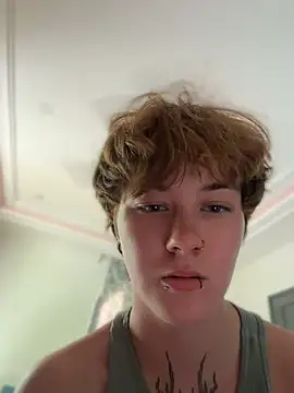Watch IceMur live on EroticFlix - High definition streams