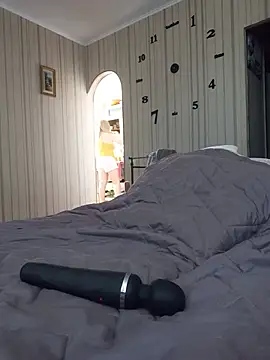 Watch BustyBlond live on EroticFlix - High definition streams