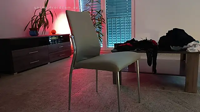 Nylonbuebchen webcam