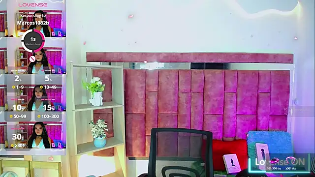 KayleighDreams_ webcam
