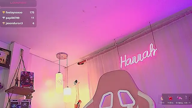 HANNAH_LOVEE webcam