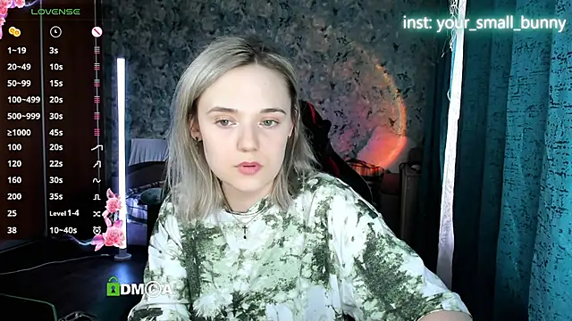 Your_small_bunny webcam