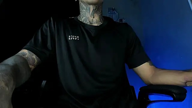 Travisttanner28 webcam
