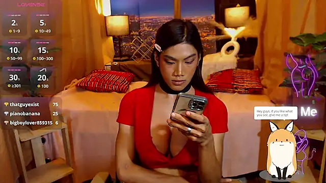 DAYANARAHFOX webcam
