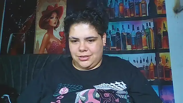 Hailey_Curvy webcam