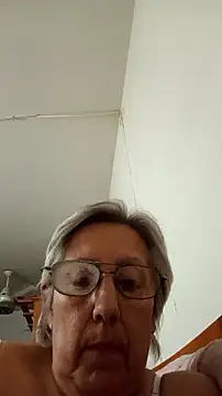 Marce1903 webcam