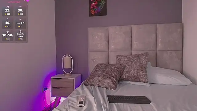 VaniaaCalloway webcam